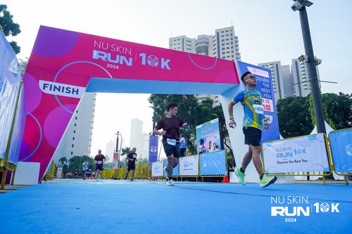 Race photo from Nu Skin Run 10K