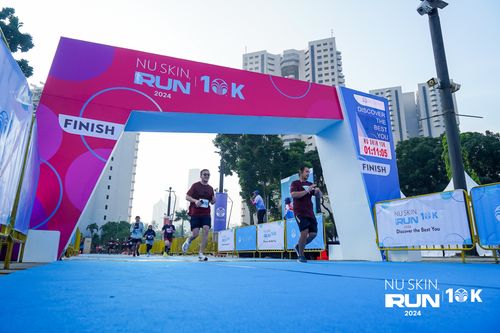 Race photo from Nu Skin Run 10K