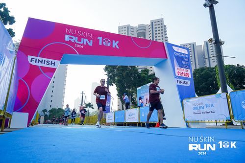Race photo from Nu Skin Run 10K