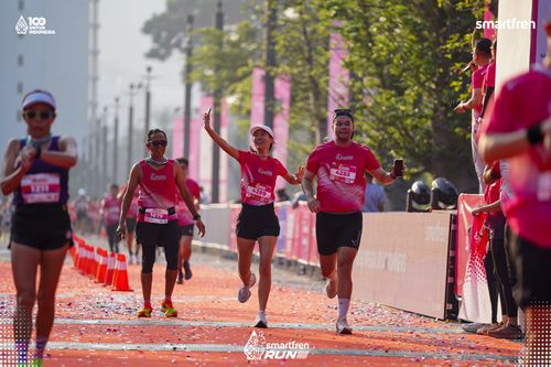 Race photo from Smartfren Run 2025 
