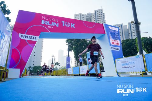 Race photo from Nu Skin Run 10K