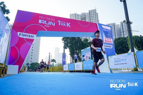 Race photo from Nu Skin Run 10K