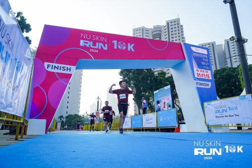 Race photo from Nu Skin Run 10K