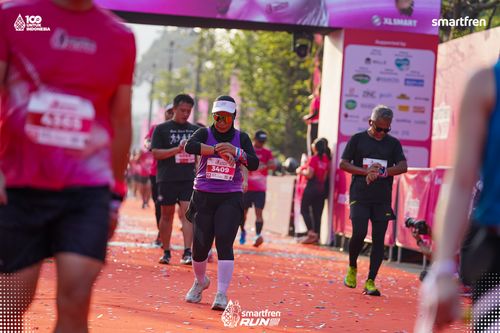 Race photo from Smartfren Run 2025 