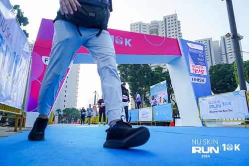 Race photo from Nu Skin Run 10K