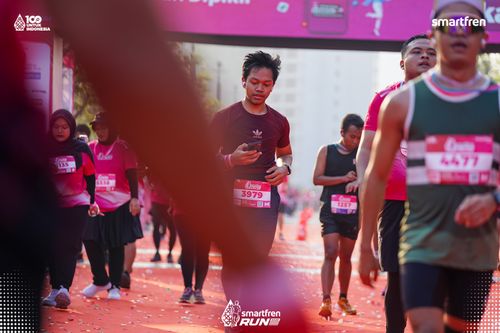 Race photo from Smartfren Run 2025 