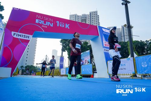 Race photo from Nu Skin Run 10K