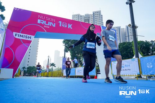 Race photo from Nu Skin Run 10K