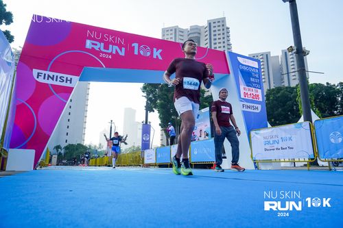 Race photo from Nu Skin Run 10K