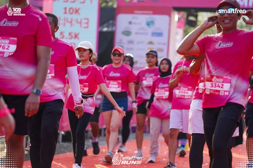 Race photo from Smartfren Run 2025 