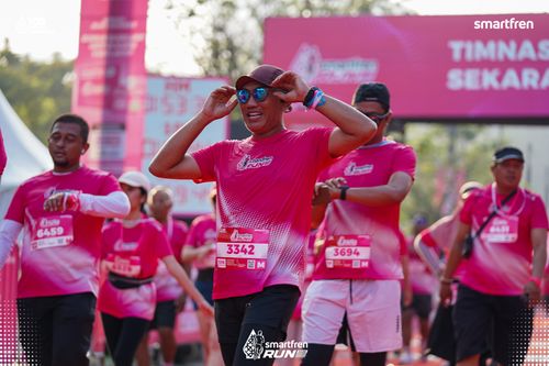 Race photo from Smartfren Run 2025 
