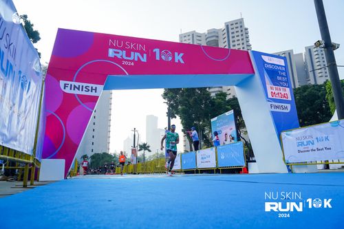 Race photo from Nu Skin Run 10K