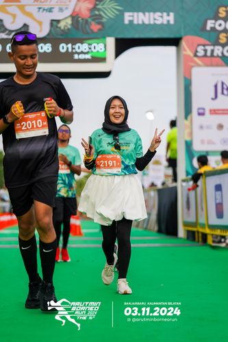 Race photo from Arutmin Borneo Run 2024