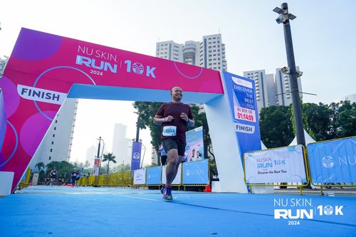 Race photo from Nu Skin Run 10K