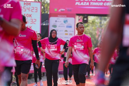 Race photo from Smartfren Run 2025 