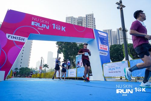 Race photo from Nu Skin Run 10K
