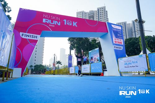Race photo from Nu Skin Run 10K