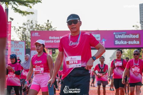 Race photo from Smartfren Run 2025 