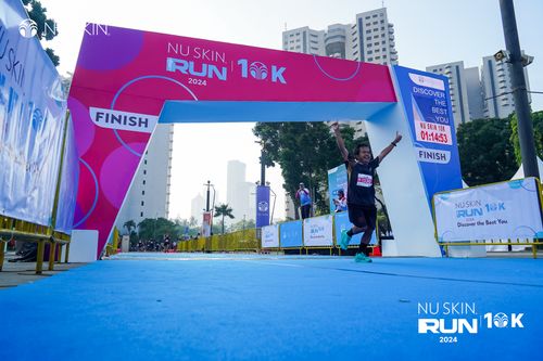 Race photo from Nu Skin Run 10K