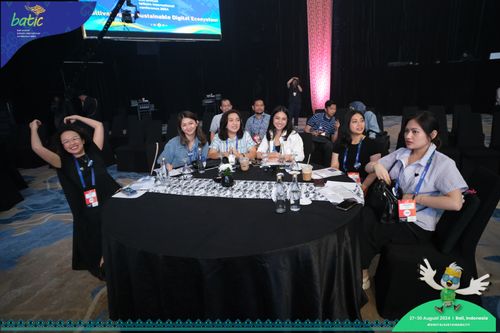 Race photo from Telin Batic 2024 Photo Search