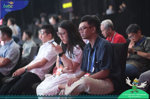 Race photo from Telin Batic 2024 Photo Search