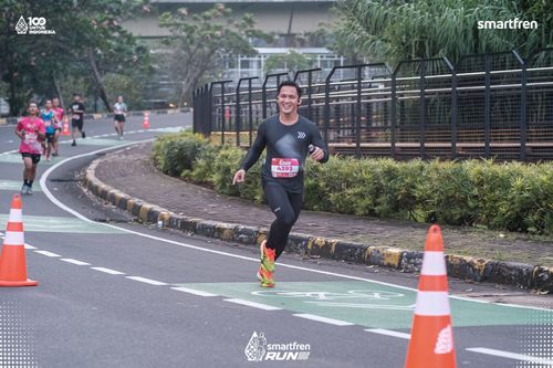 Race photo from Smartfren Run 2025 