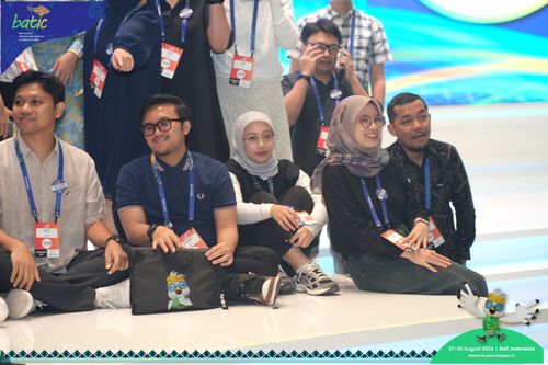 Race photo from Telin Batic 2024 Photo Search