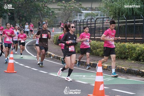 Race photo from Smartfren Run 2025 