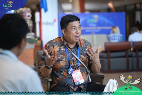 Race photo from Telin Batic 2024 Photo Search