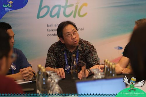 Race photo from Telin Batic 2024 Photo Search