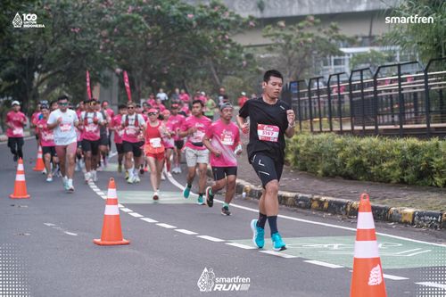 Race photo from Smartfren Run 2025 