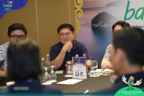 Race photo from Telin Batic 2024 Photo Search