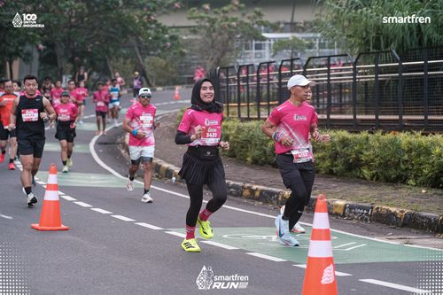 Race photo from Smartfren Run 2025 