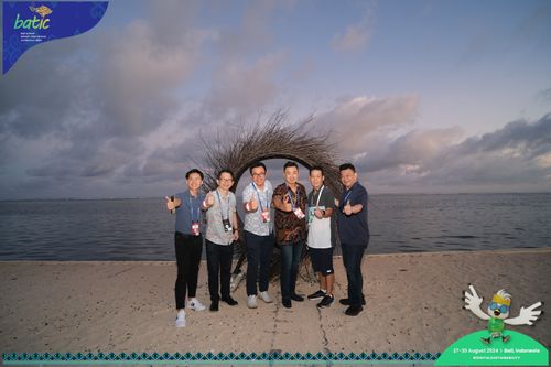 Race photo from Telin Batic 2024 Photo Search