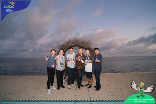Race photo from Telin Batic 2024 Photo Search