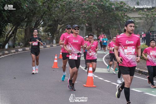 Race photo from Smartfren Run 2025 