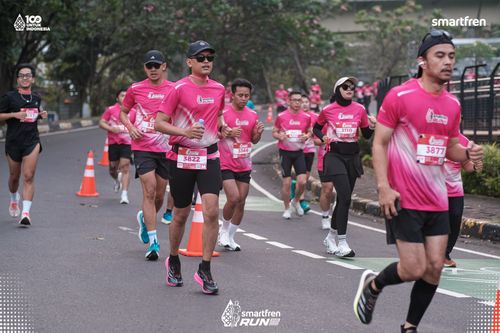 Race photo from Smartfren Run 2025 