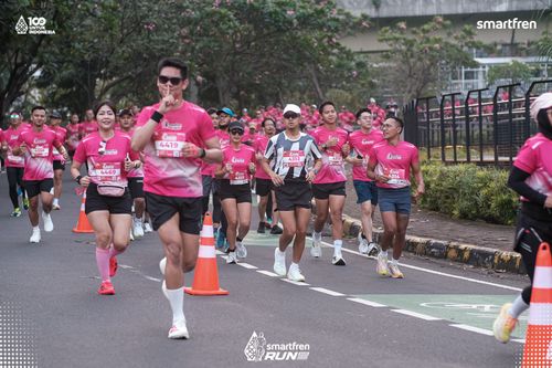 Race photo from Smartfren Run 2025 