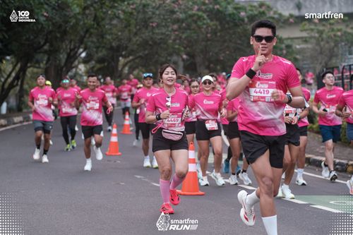 Race photo from Smartfren Run 2025 