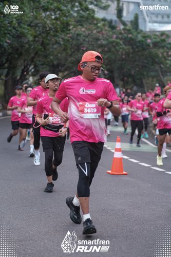 Race photo from Smartfren Run 2025 
