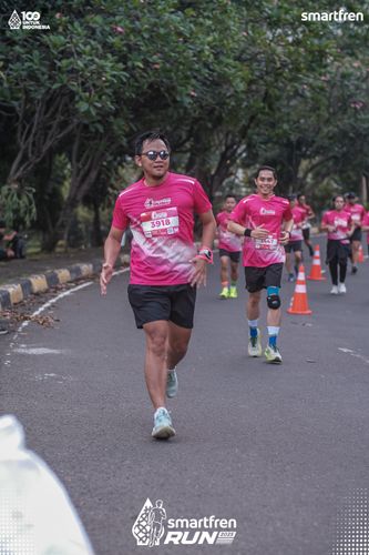 Race photo from Smartfren Run 2025 