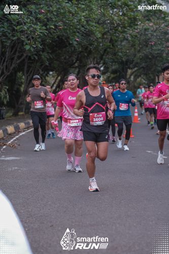 Race photo from Smartfren Run 2025 