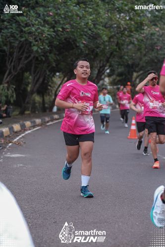 Race photo from Smartfren Run 2025 