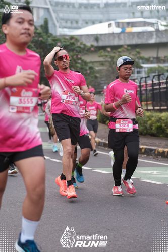 Race photo from Smartfren Run 2025 