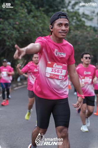 Race photo from Smartfren Run 2025 