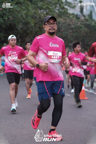 Race photo from Smartfren Run 2025 