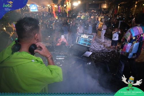 Race photo from Telin Batic 2024 Photo Search