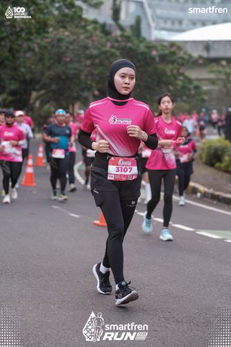 Race photo from Smartfren Run 2025 