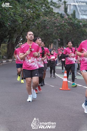 Race photo from Smartfren Run 2025 