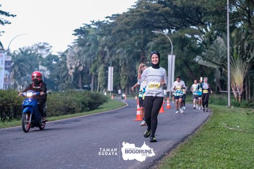 Race photo from Taman Budaya x BOGORUN 2025